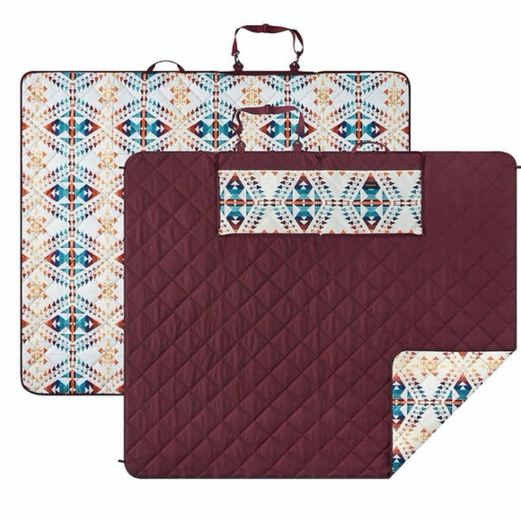 Pendleton Bags Pendleton Packable Outdoor Blanket Poshmark